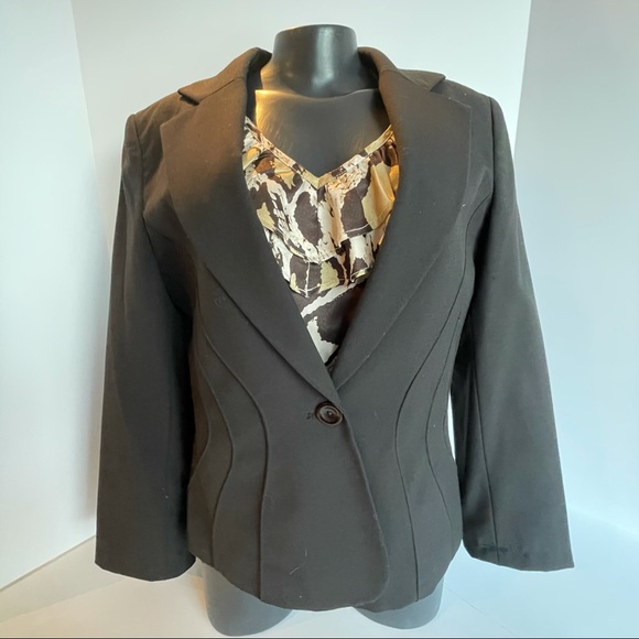 Lot - Jacket and blouse - Picture 2 of 15